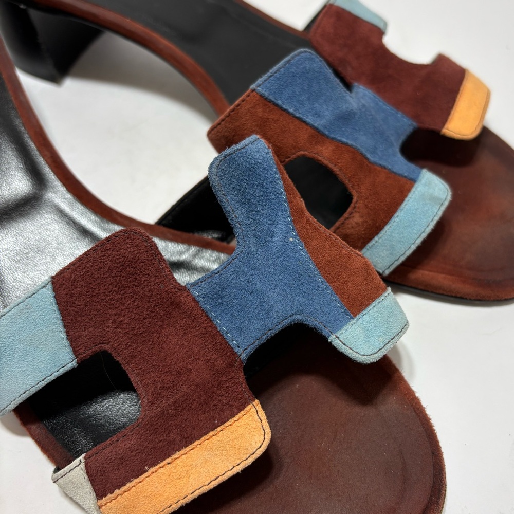 SOLD 💗 Hermes Multicolor Suede Sandals - Picture 4 of 12